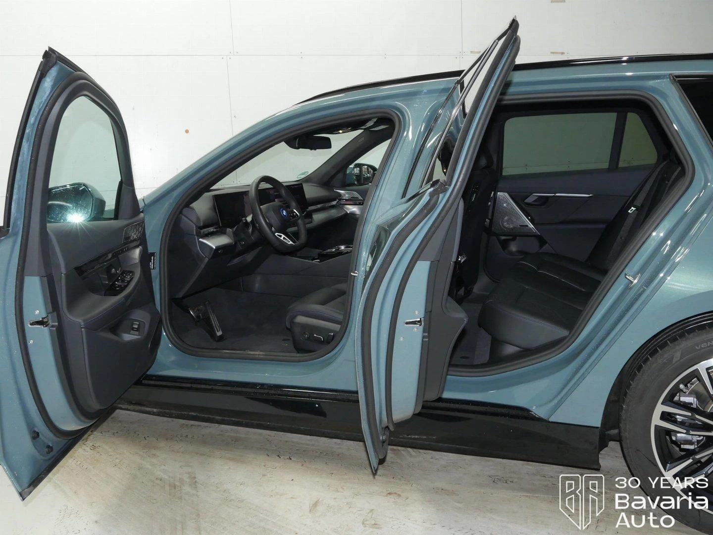 BMW i5 40 eDrive Touring M Sport Paket - изображение 5