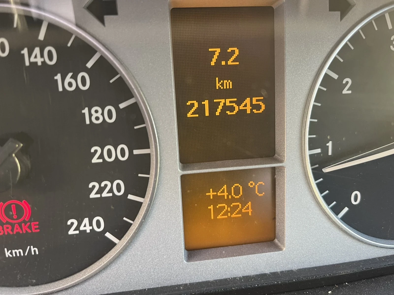 Mercedes-Benz B 180 180 CDI, снимка 17 - Автомобили и джипове - 53841364