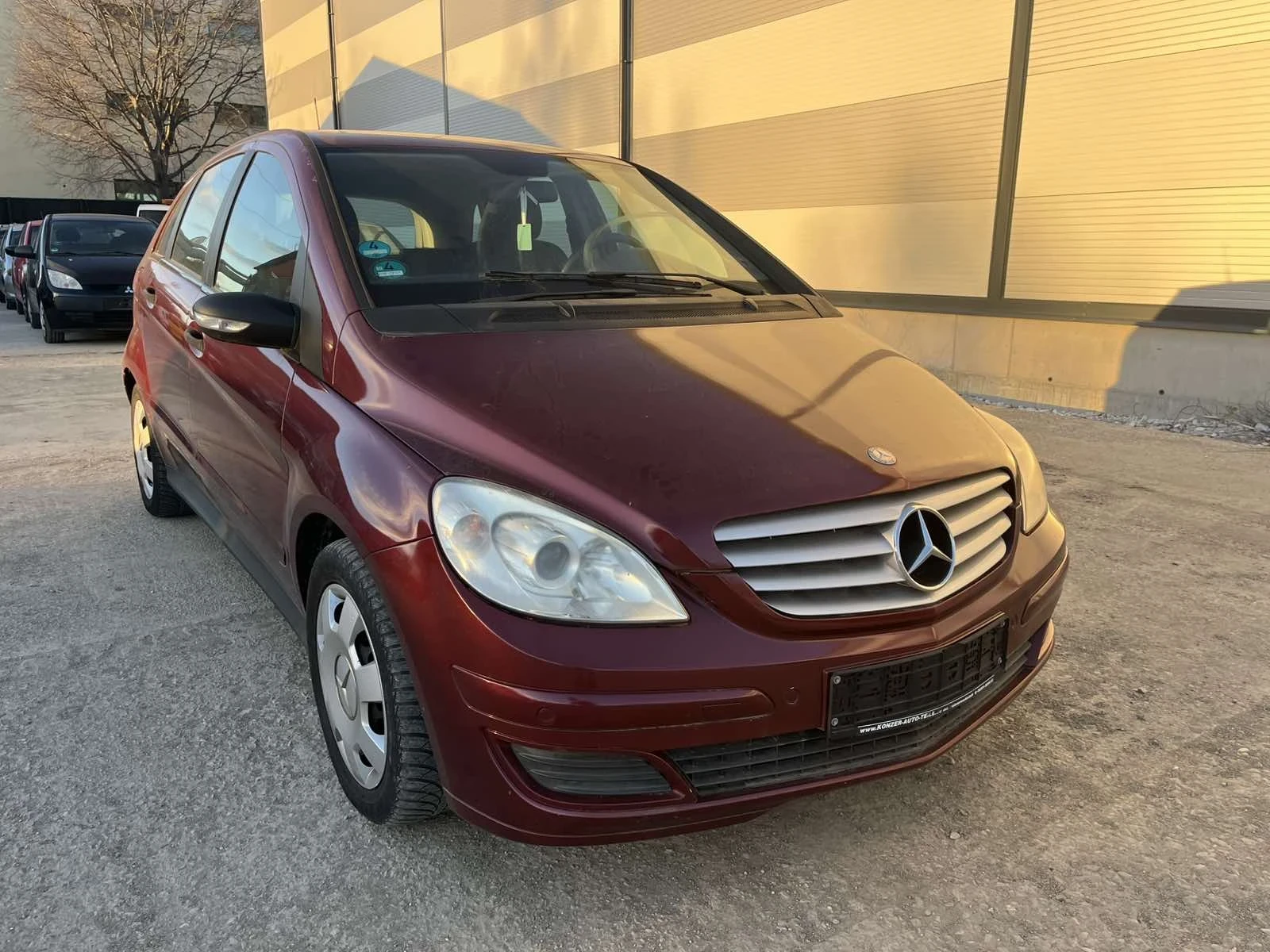 Mercedes-Benz B 180 180 CDI, снимка 13 - Автомобили и джипове - 53841364