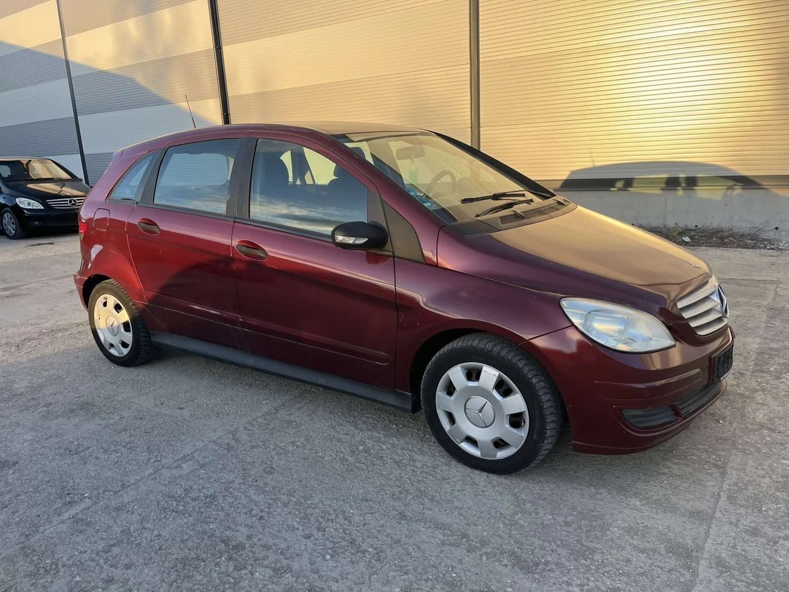 Mercedes-Benz B 180 180 CDI, снимка 11 - Автомобили и джипове - 53841364