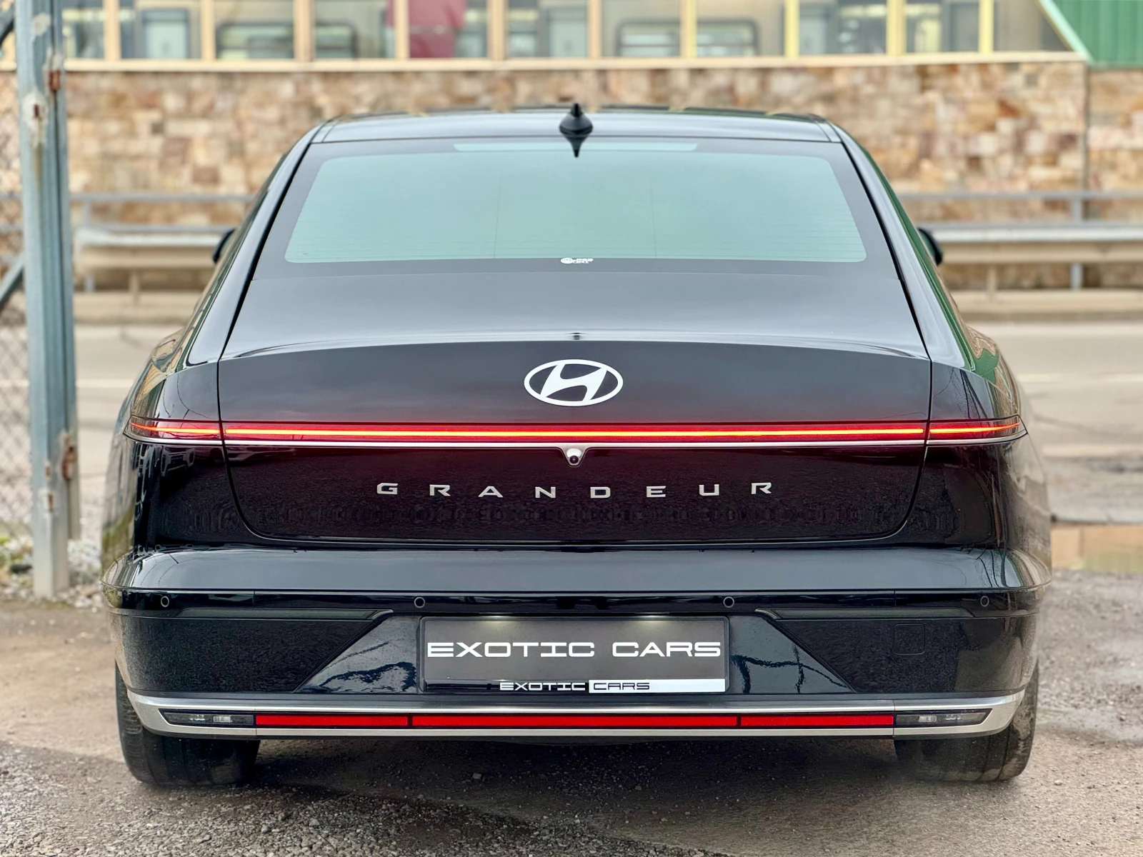 Hyundai Grandeur LPG 3.5 V6 Exclusive GN7 - изображение 5