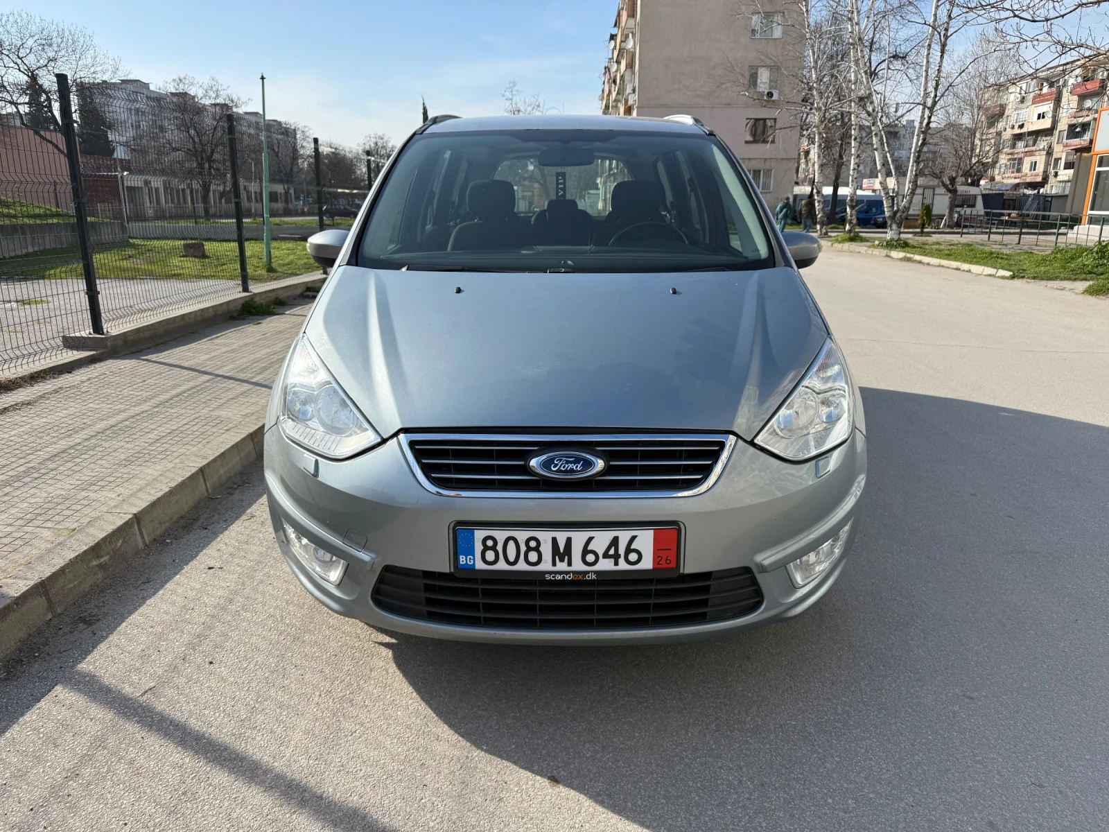 Ford Galaxy 2.0tdci - изображение 2
