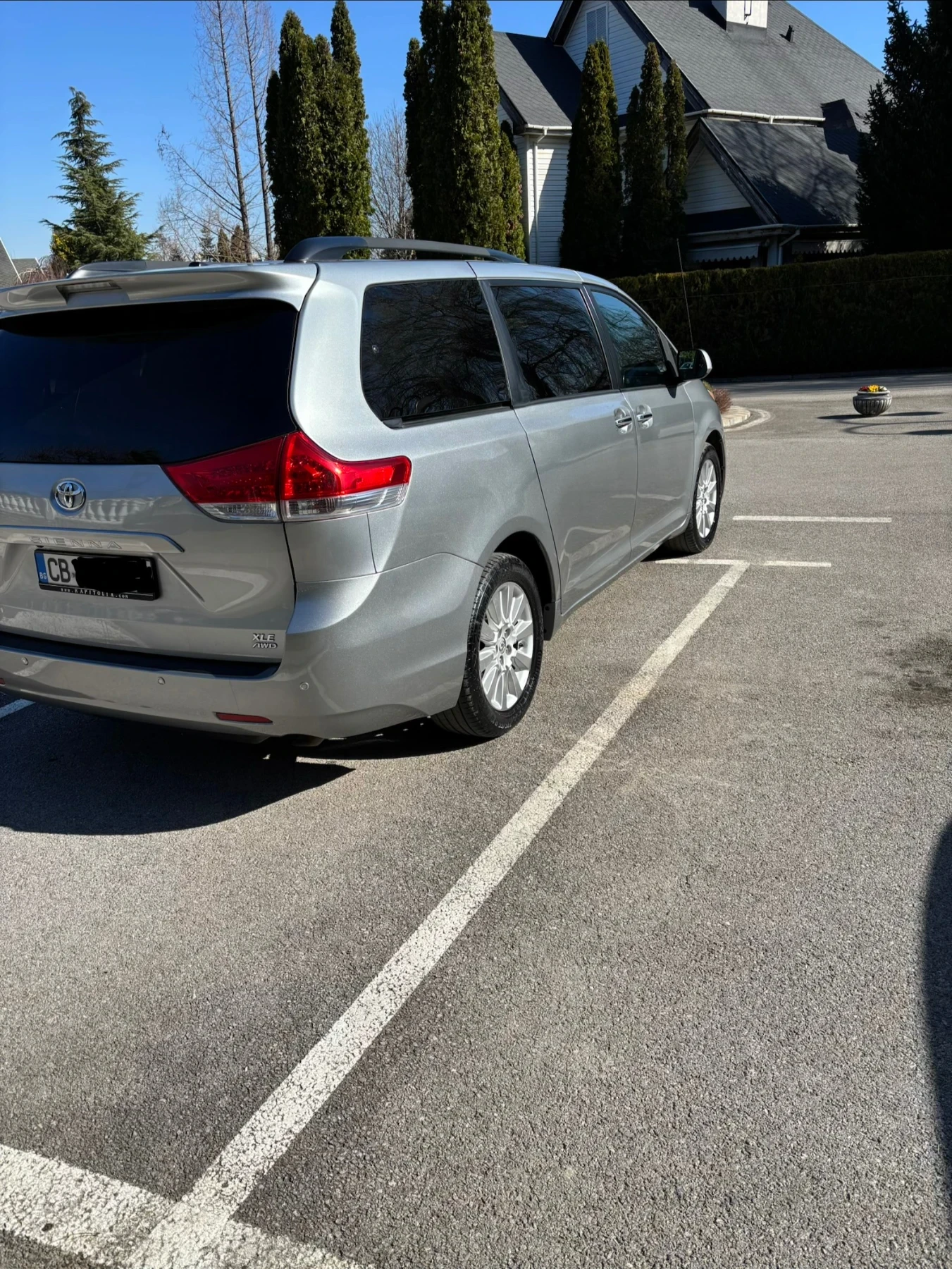Toyota Sienna, снимка 8 - Автомобили и джипове - 53869450