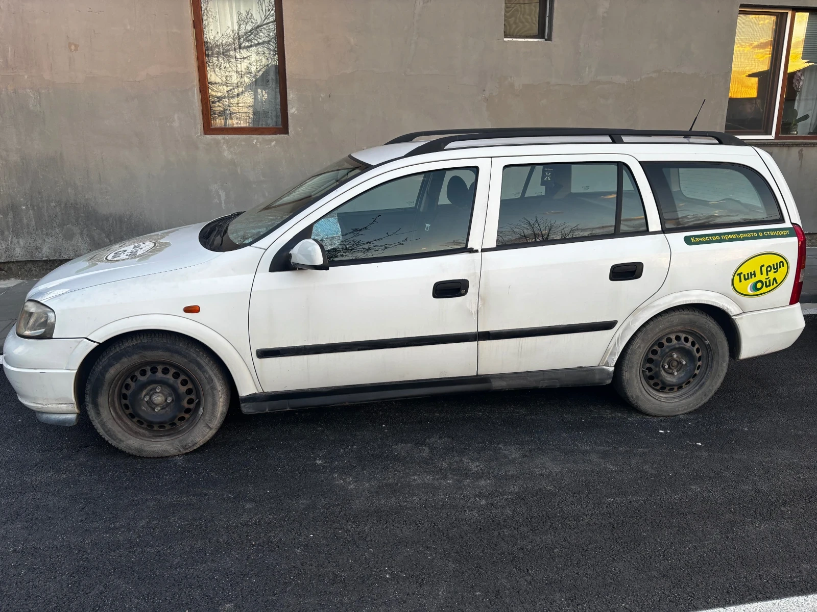 Opel Astra, снимка 2 - Автомобили и джипове - 54176575