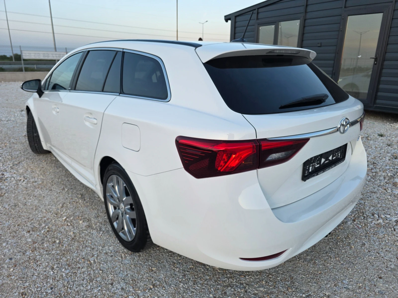 Toyota Avensis 1.8 Vvti Edition-S ���� 6 KeyLess Go ���� ������ | Mobile.bg � ����������� 2