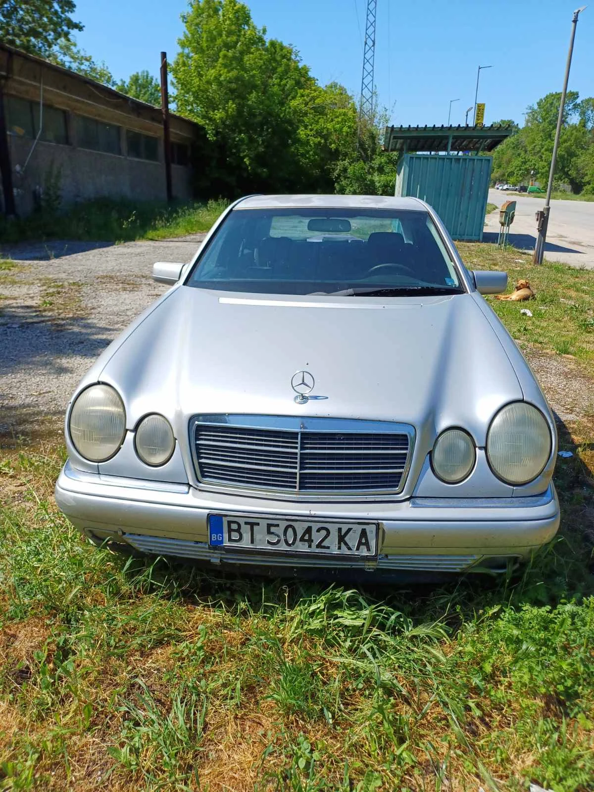 Mercedes-Benz E 200