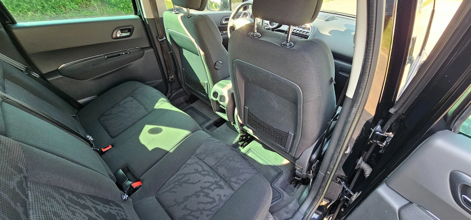 Peugeot 3008 2.0 HDI, снимка 12 - Автомобили и джипове - 54797953