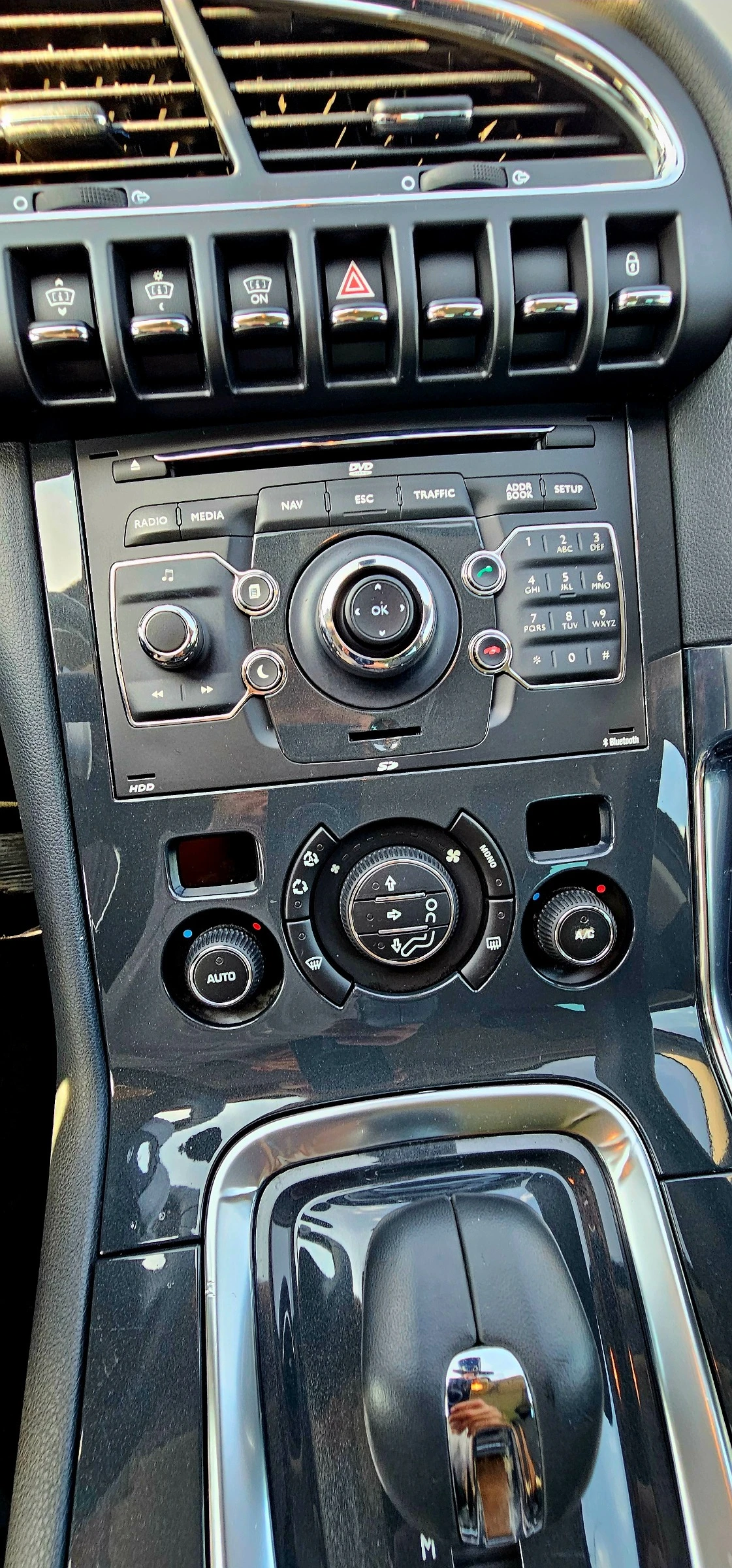 Peugeot 3008 2.0 HDI, снимка 14 - Автомобили и джипове - 54797953