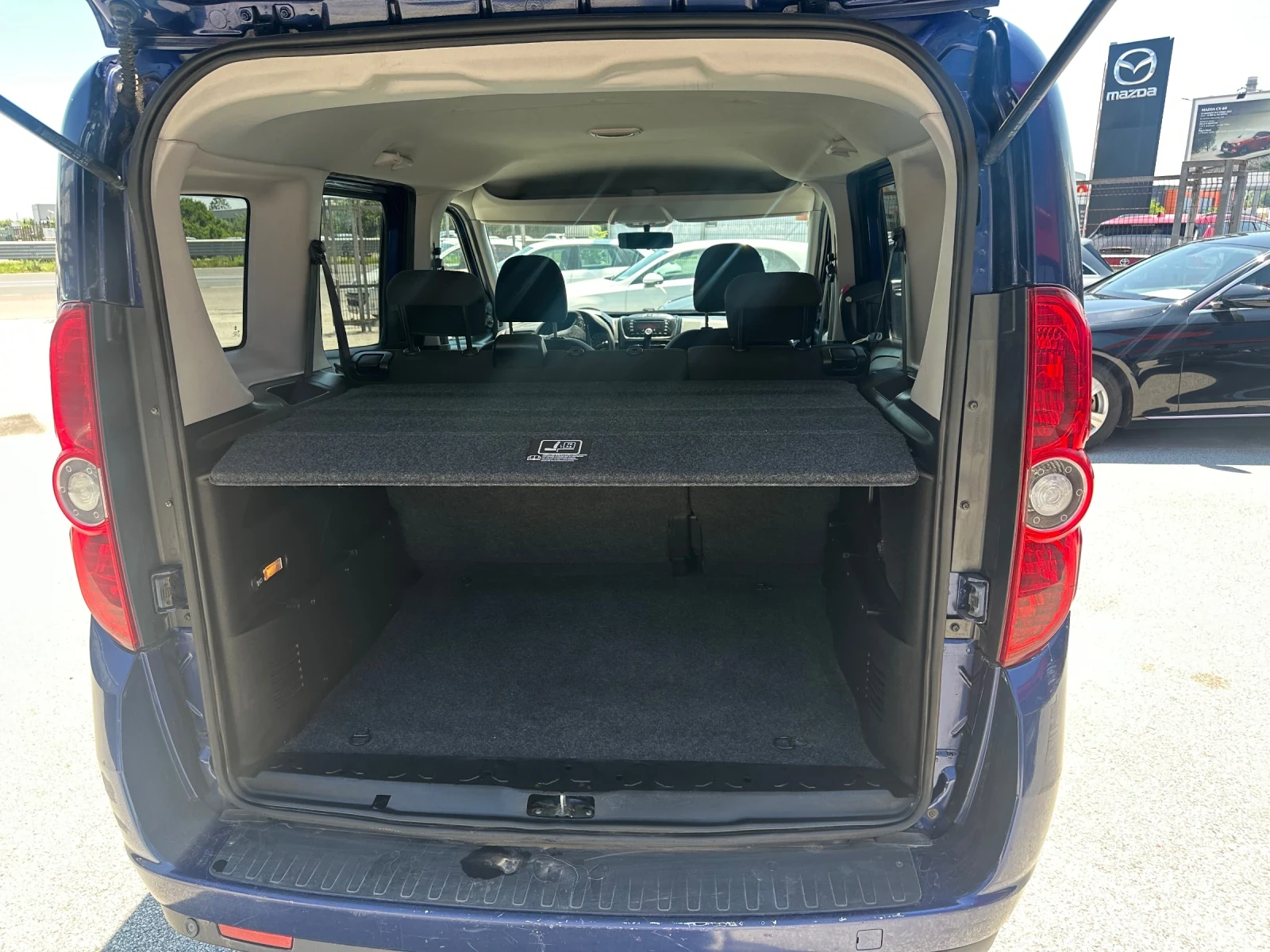 Fiat Doblo 1, 3 Multidjet Kлиматроник, Ел.Пакет ОБСЛУЖЕН, снимка 17 - Автомобили и джипове - 54833318