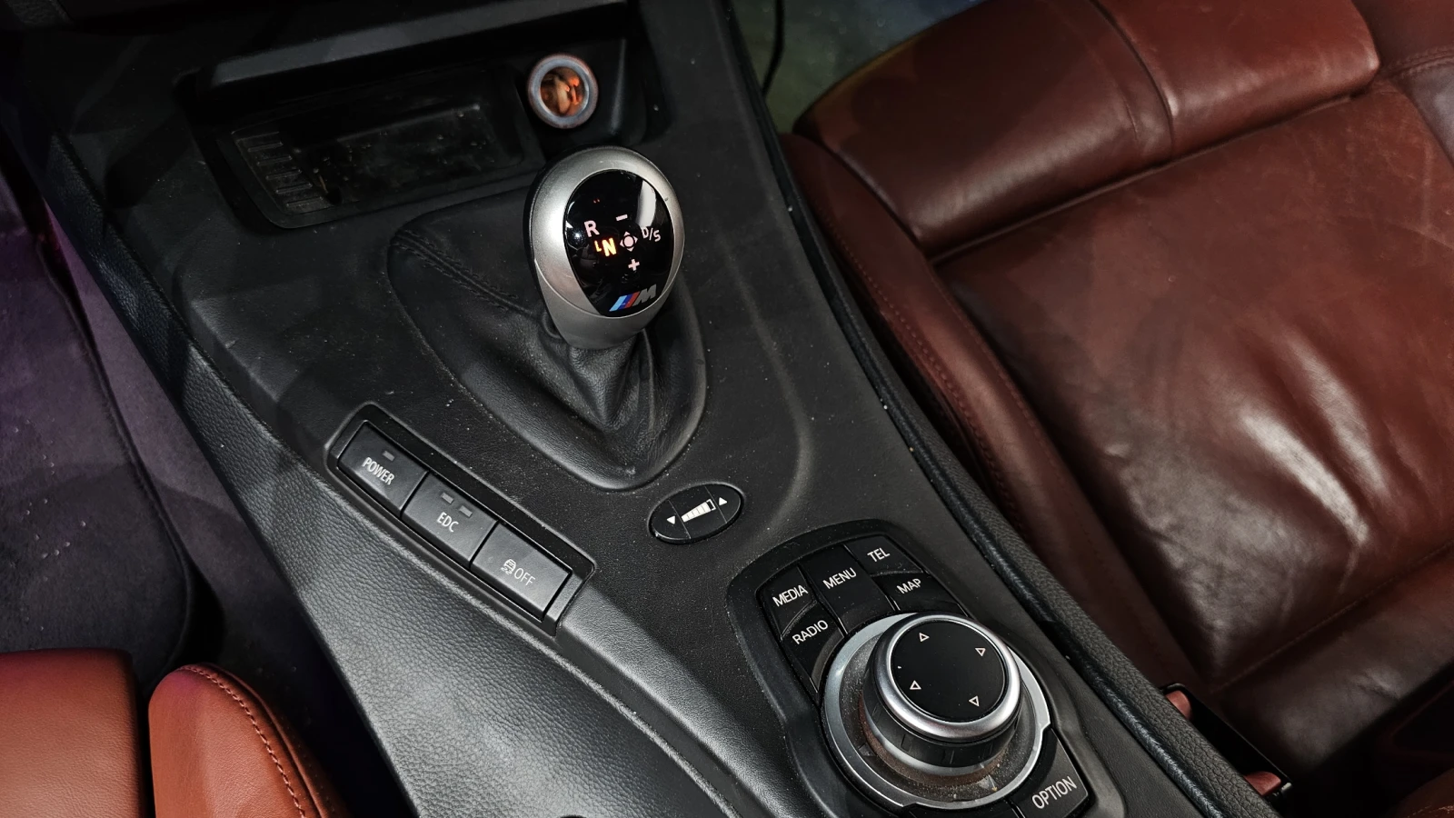 BMW M3  S65* DCT* Navi* Camera, снимка 14 - Автомобили и джипове - 55392512
