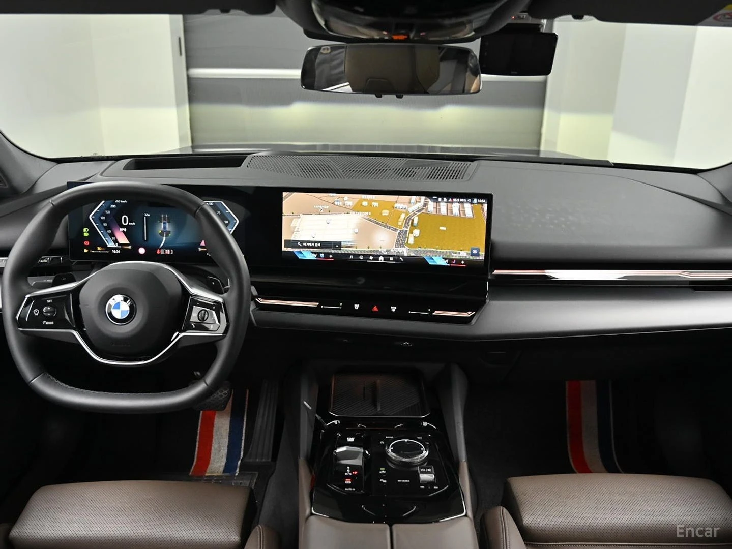 BMW 523 ОБДУХВАНЕ* ПОДГРЕВ* 360 КАМЕРА* HEADUP, снимка 5 - Автомобили и джипове - 55424374