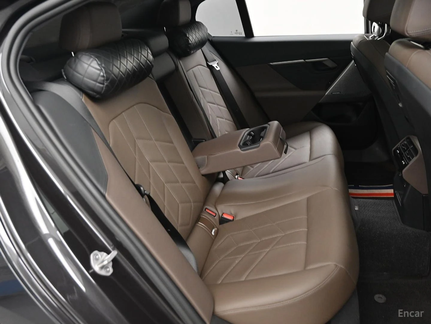 BMW 523 ОБДУХВАНЕ* ПОДГРЕВ* 360 КАМЕРА* HEADUP, снимка 11 - Автомобили и джипове - 55424374