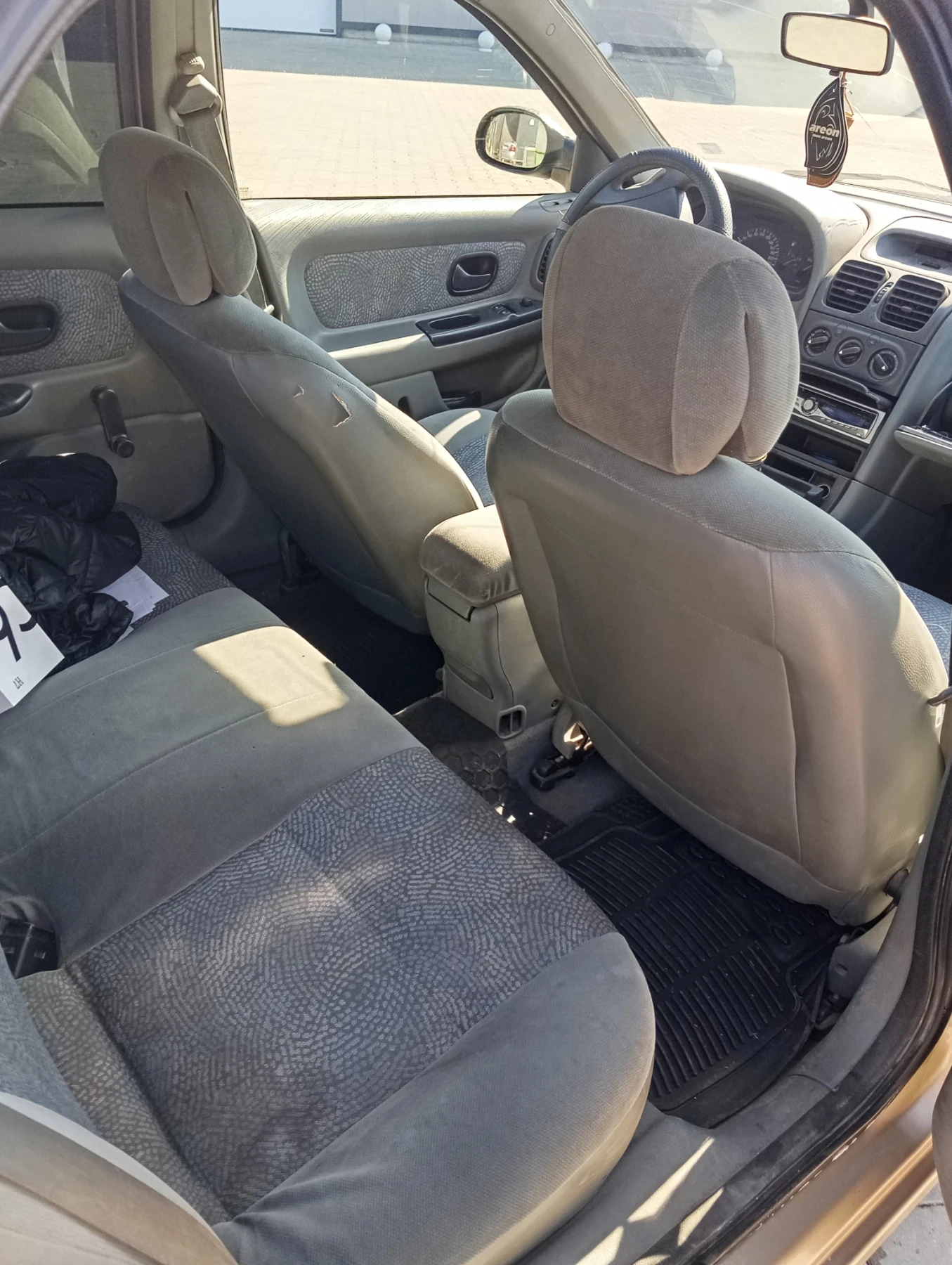 Renault Laguna, снимка 7 - Автомобили и джипове - 55498689