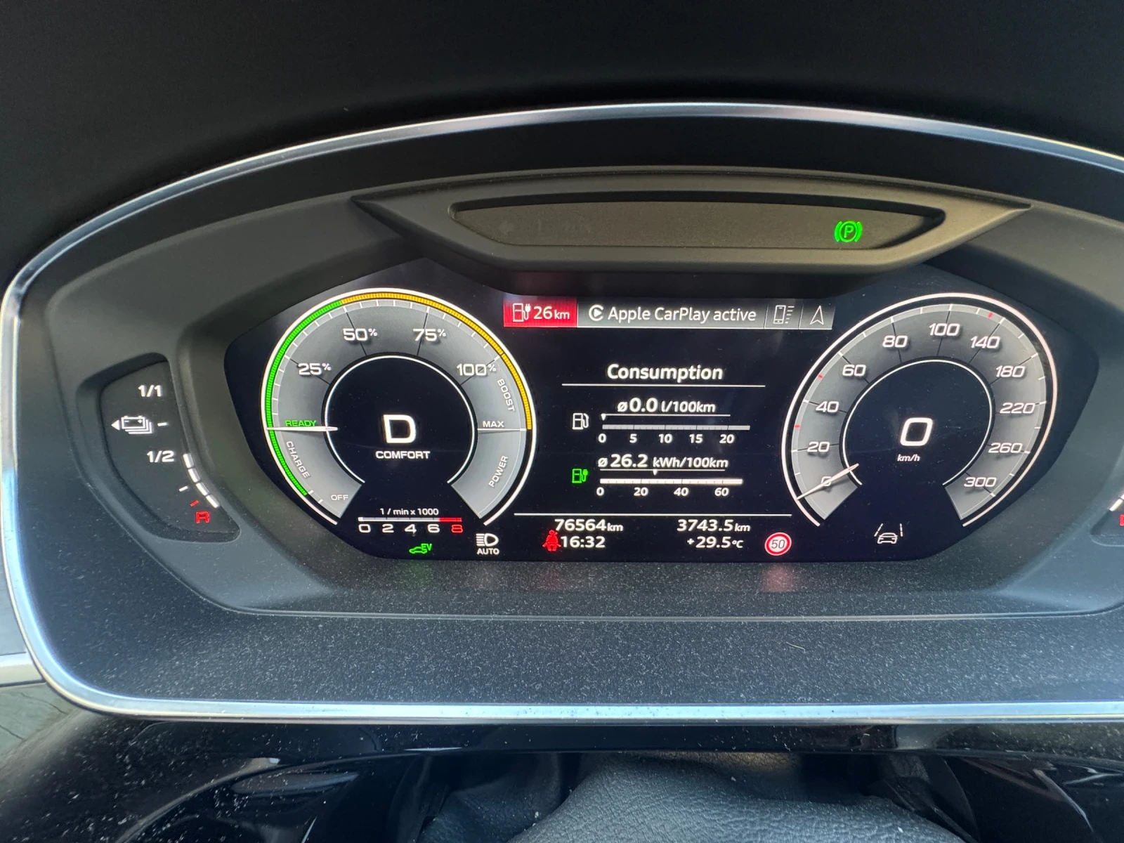 Audi A8 60 TFSI e quatro в гаранция до 22.07.2027, снимка 12 - Автомобили и джипове - 55961826
