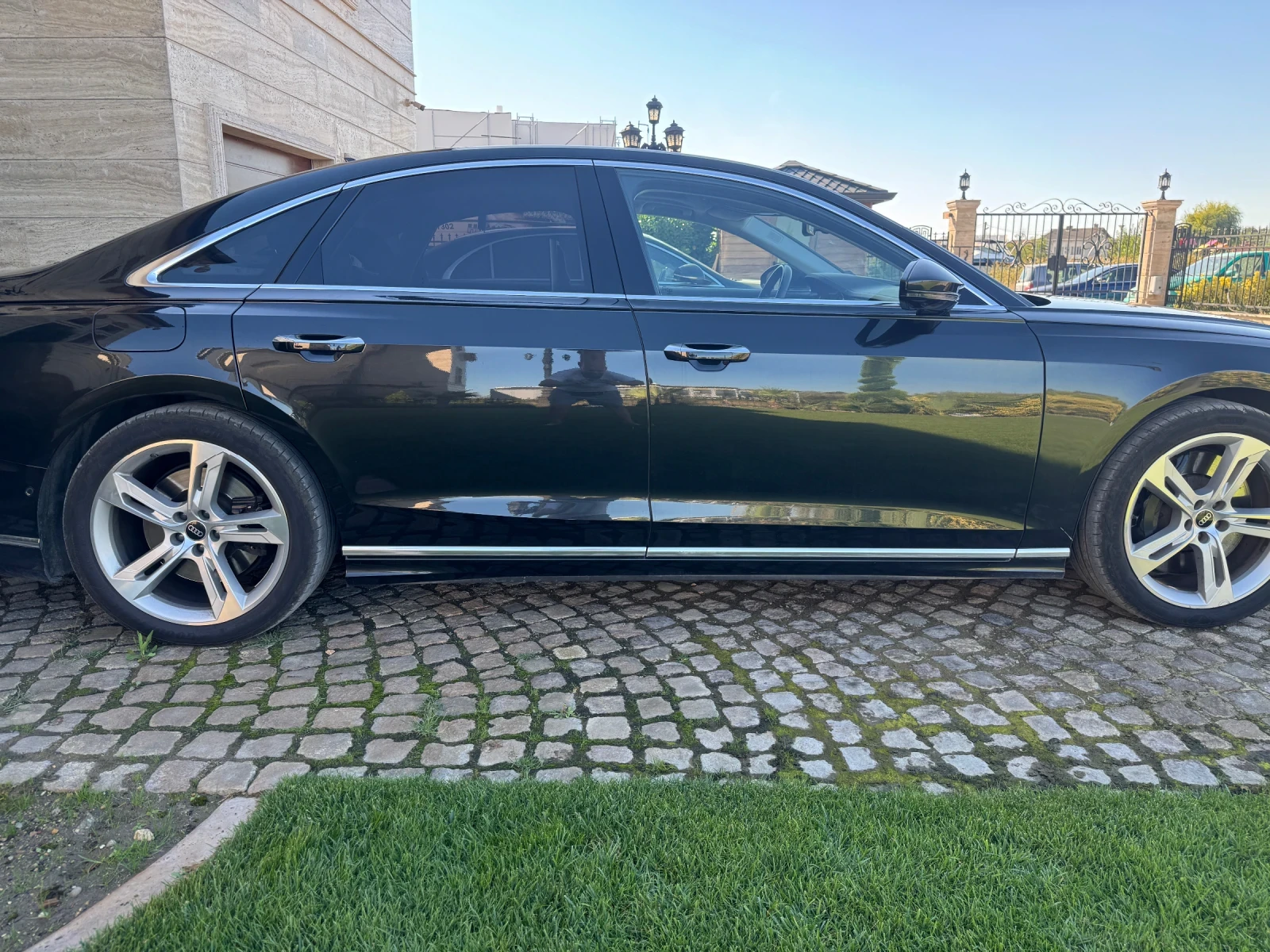 Audi A8 60 TFSI e quatro в гаранция до 22.07.2027, снимка 7 - Автомобили и джипове - 55961826