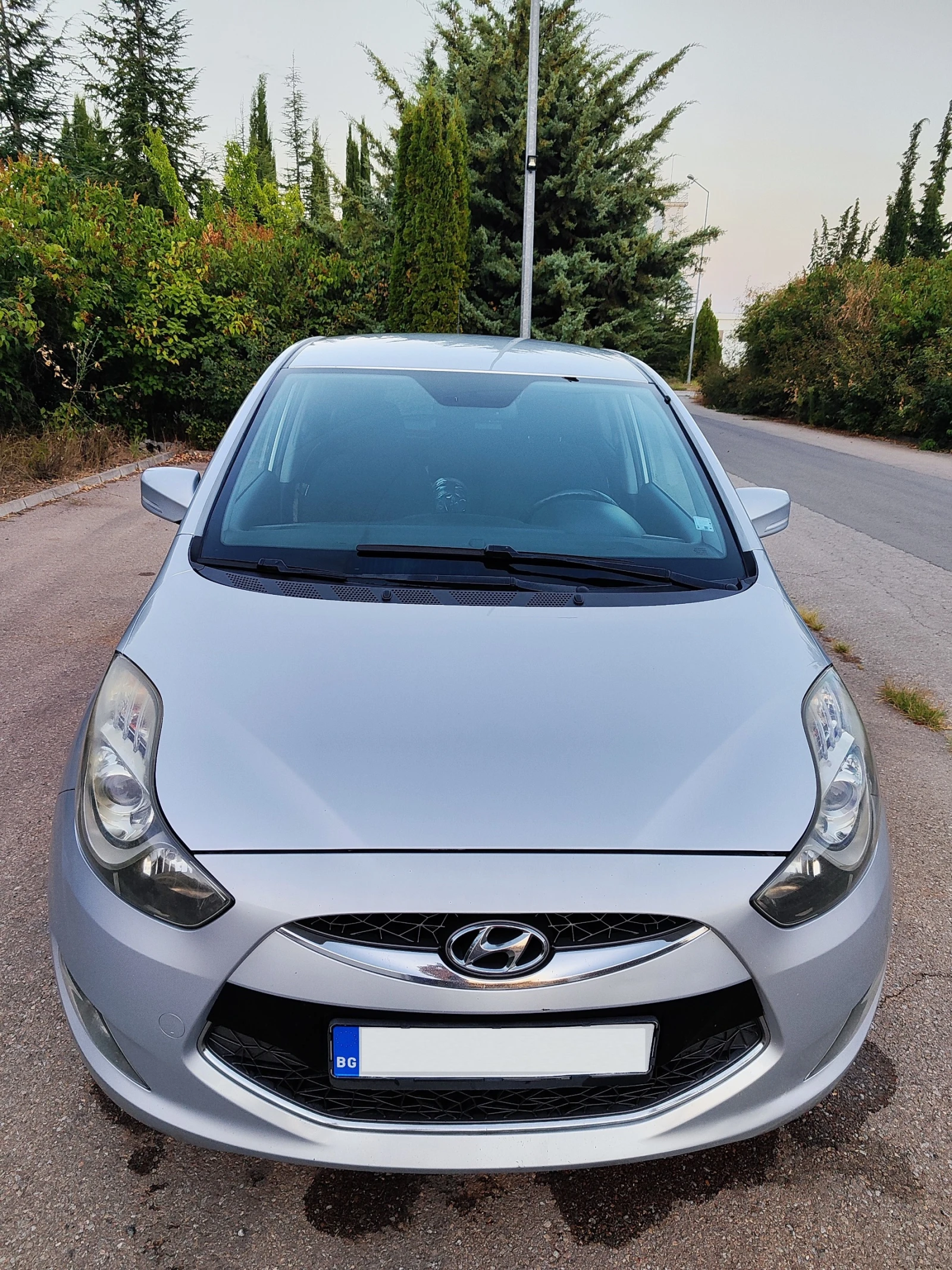 Hyundai Ix20, снимка 6 - Автомобили и джипове - 55986763