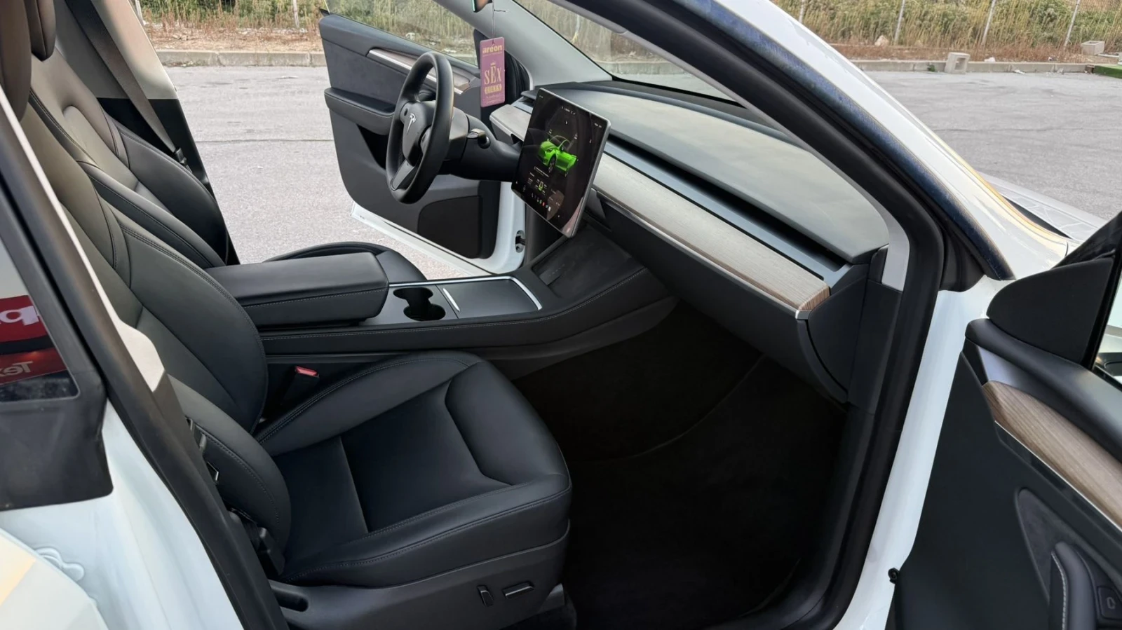 Tesla Model Y Tesla Model Y LONG RANGE DUAL MOTOR, снимка 10 - Автомобили и джипове - 56121042