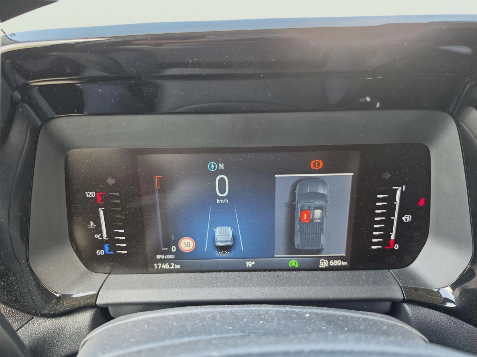 Ford Courier 1.5 EcoBlue, снимка 11 - Автомобили и джипове - 56301152