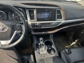 Toyota Highlander XLE * 7 МЕСТЕН * ЧЕРНА КОЖА * СТАВА НА ГАЗ * , снимка 9