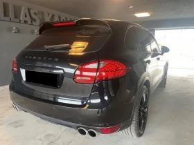 Porsche Cayenne Turbo 4.8 V8 - [5] 