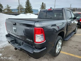 Dodge RAM 1500 BIG HORN CREW CAB SHORT BED/ CARFAX/4х4/Хеми 5.7, снимка 3 - Автомобили и джипове - 53700764