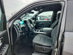 Dodge RAM 1500 BIG HORN CREW CAB SHORT BED/ CARFAX/4х4/Хеми 5.7, снимка 5 - Автомобили и джипове - 53700764