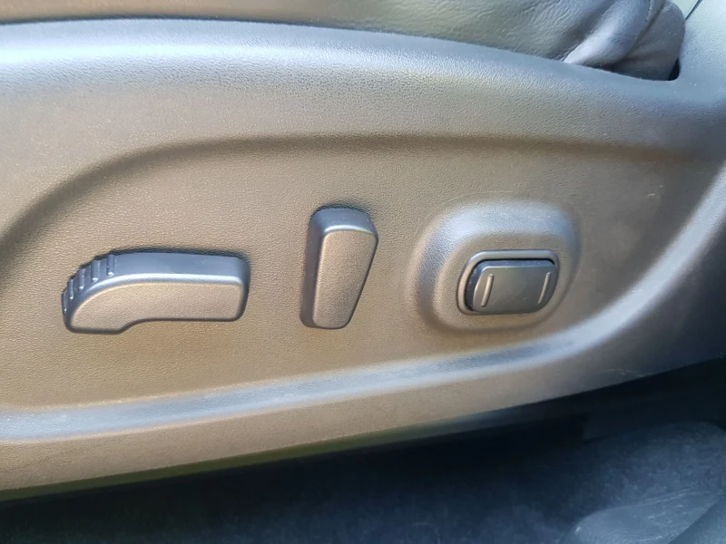 Nissan Murano 3.5i. AWD, снимка 11 - Автомобили и джипове - 50803578