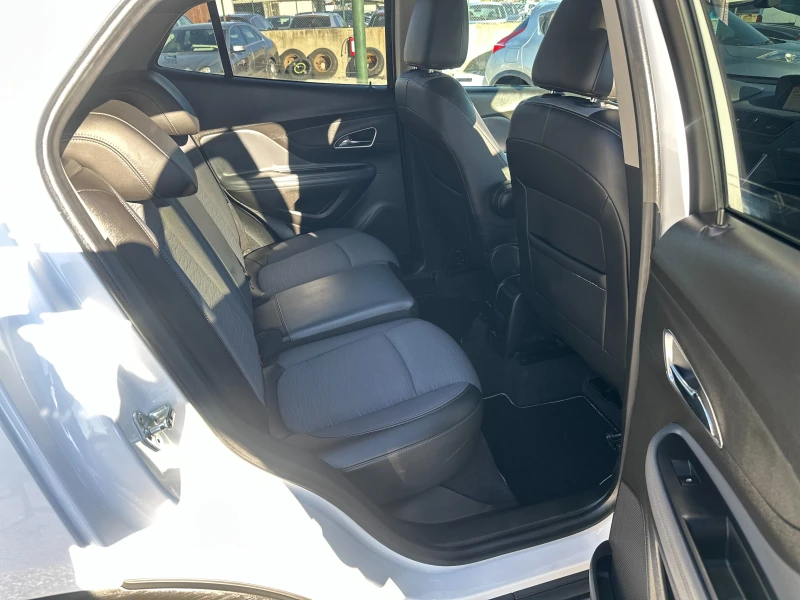 Opel Mokka 1.6 CDTI* EURO 6B, снимка 8 - Автомобили и джипове - 52402778