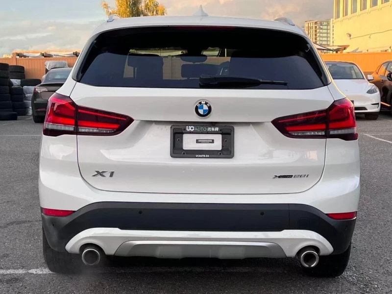 BMW X1 * XDrive28i/ CLEAN TITLE/ BC LOCAL * CARFAX * БЕЗ , снимка 6 - Автомобили и джипове - 52819402