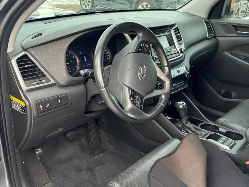 Hyundai Tucson * SE * CARFAX * БЕЗ ПЪРВОНАЧАЛНА ВНОСКА, снимка 5 - Автомобили и джипове - 52846004