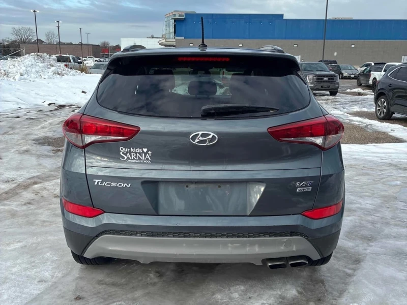 Hyundai Tucson * SE * CARFAX * БЕЗ ПЪРВОНАЧАЛНА ВНОСКА, снимка 4 - Автомобили и джипове - 52846004