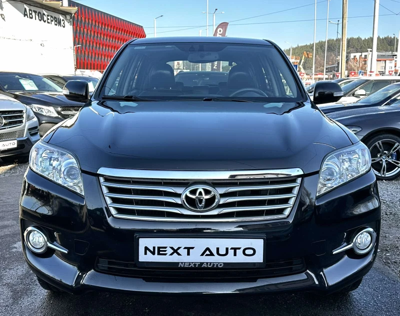 Toyota Rav4 2.2D-CAT 150HP 4X4 NAVI CAMERA КОЖА, снимка 2 - Автомобили и джипове - 52856857