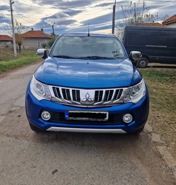 Mitsubishi L200, снимка 1 - Автомобили и джипове - 47738324