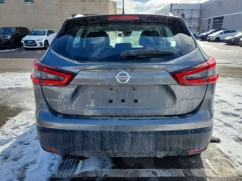 Nissan Qashqai * SV * CARFAX * ЦЕНА ДО БГ - изображение 4