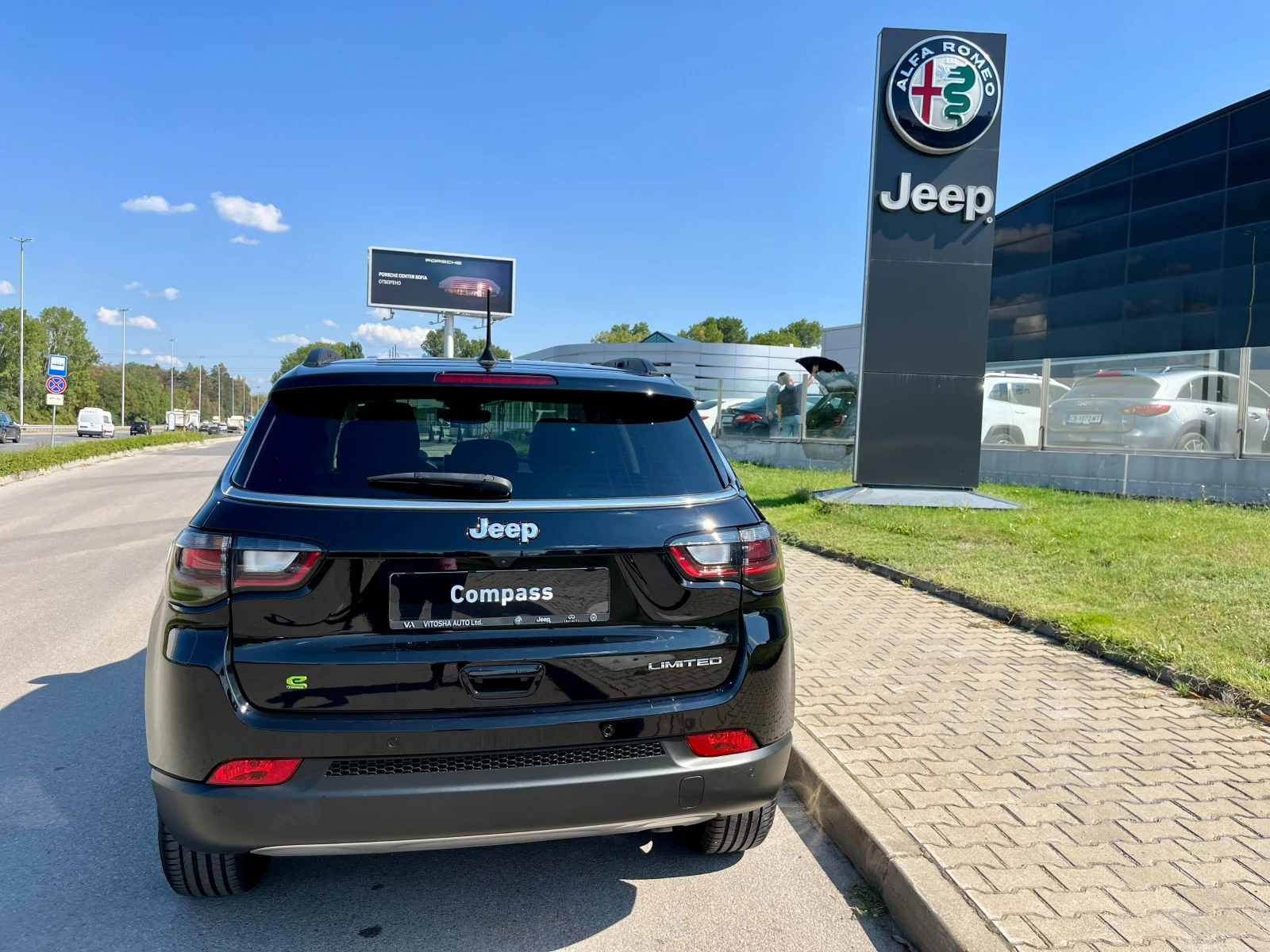 Jeep Compass Limited 1.5 MHEV 130hp - изображение 5