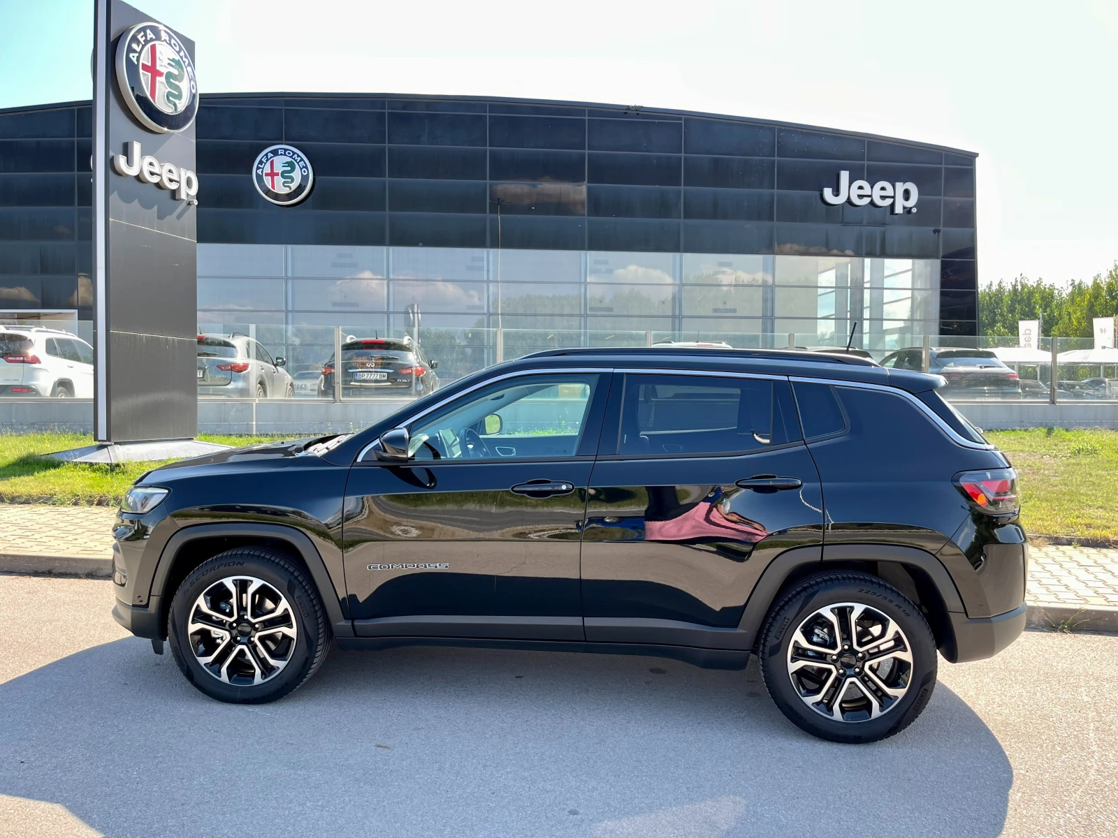 Jeep Compass Limited 1.5 MHEV 130hp - изображение 7