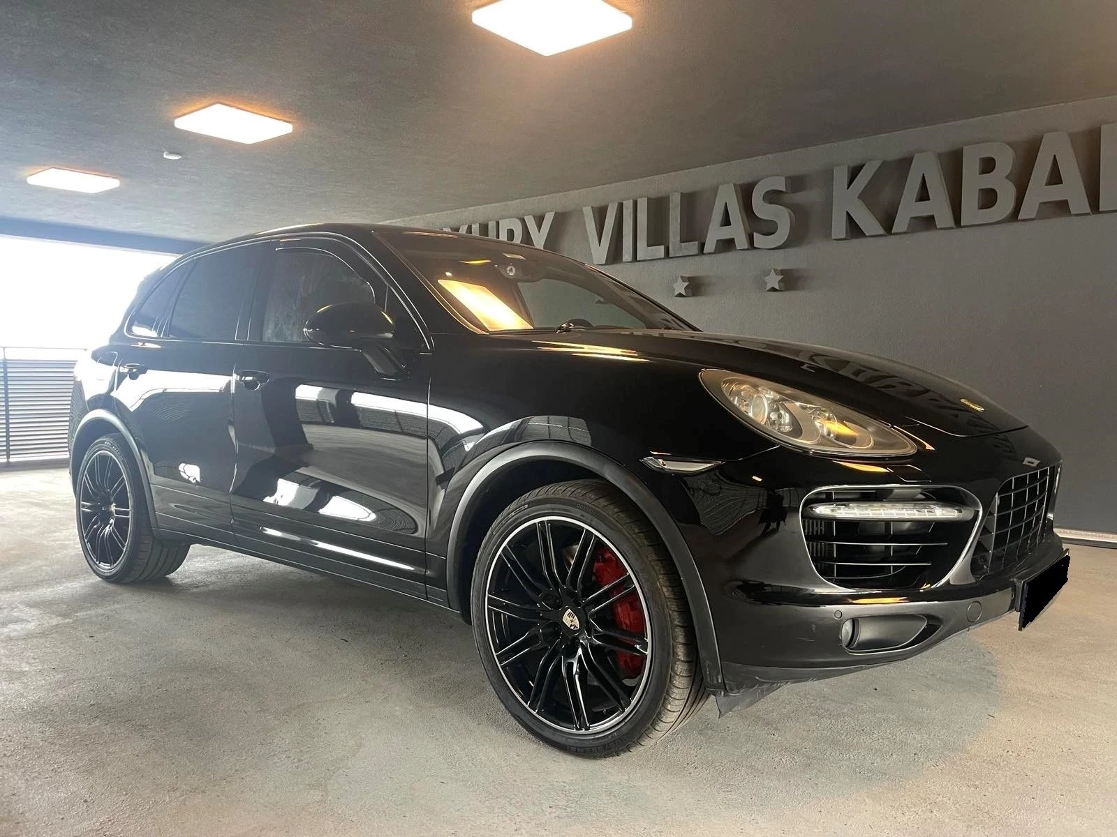 Porsche Cayenne Turbo 4.8 V8 - изображение 2