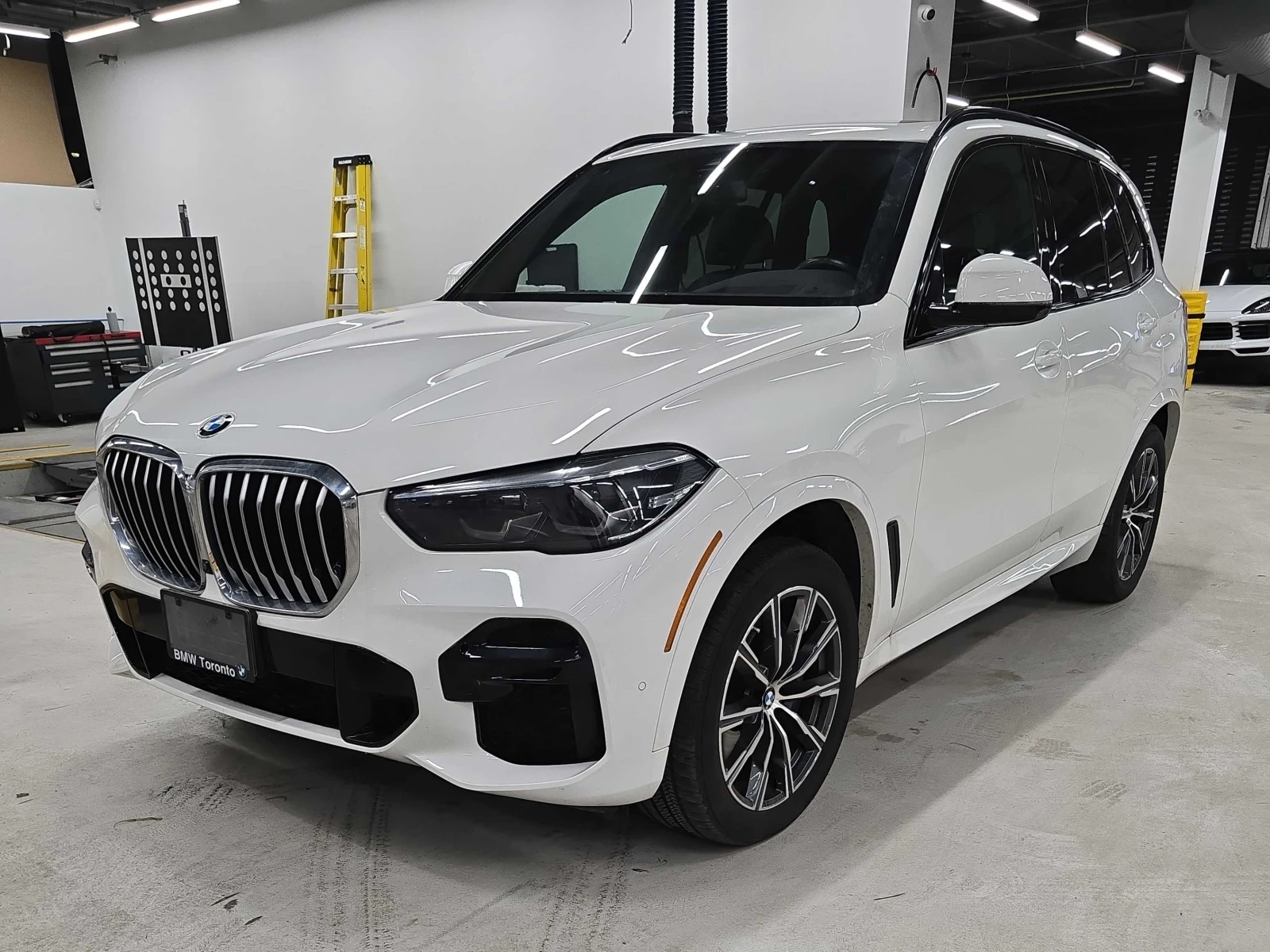 BMW X5 * 40i* CARFAX *    | Mobile.bg   1