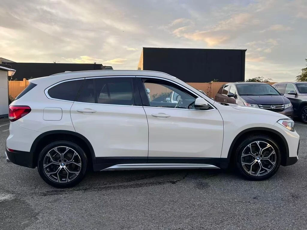 BMW X1 * XDrive28i/ CLEAN TITLE/ BC LOCAL * CARFAX * ���  | Mobile.bg � ����������� 4