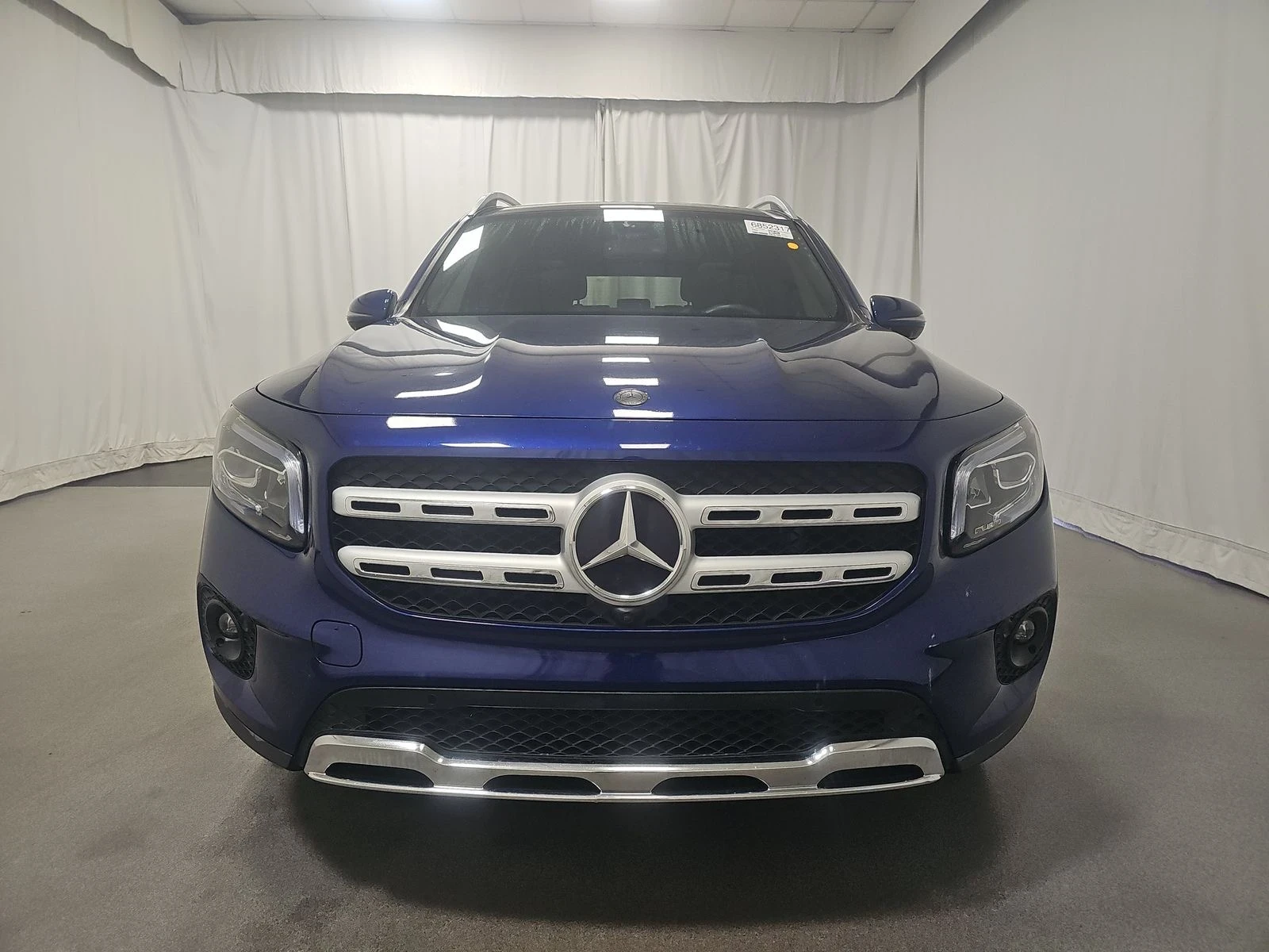 Mercedes-Benz GLB 250 4MATIC - изображение 2