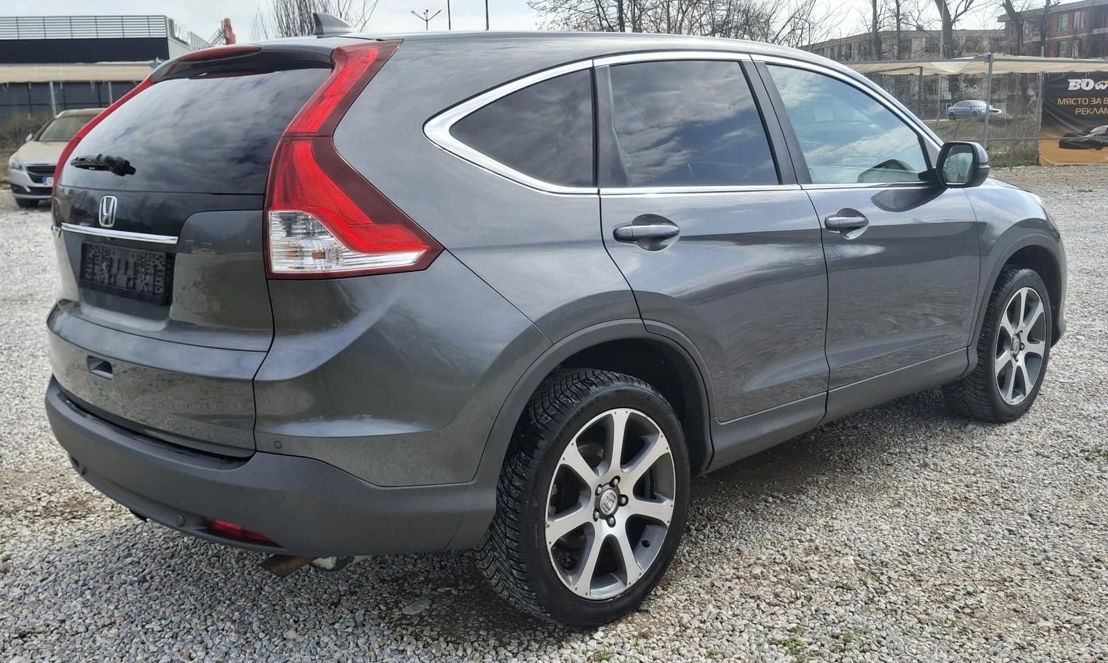 Honda Cr-v 2.0i 155PS 4x4 ръчка, снимка 5 - Автомобили и джипове - 53989023