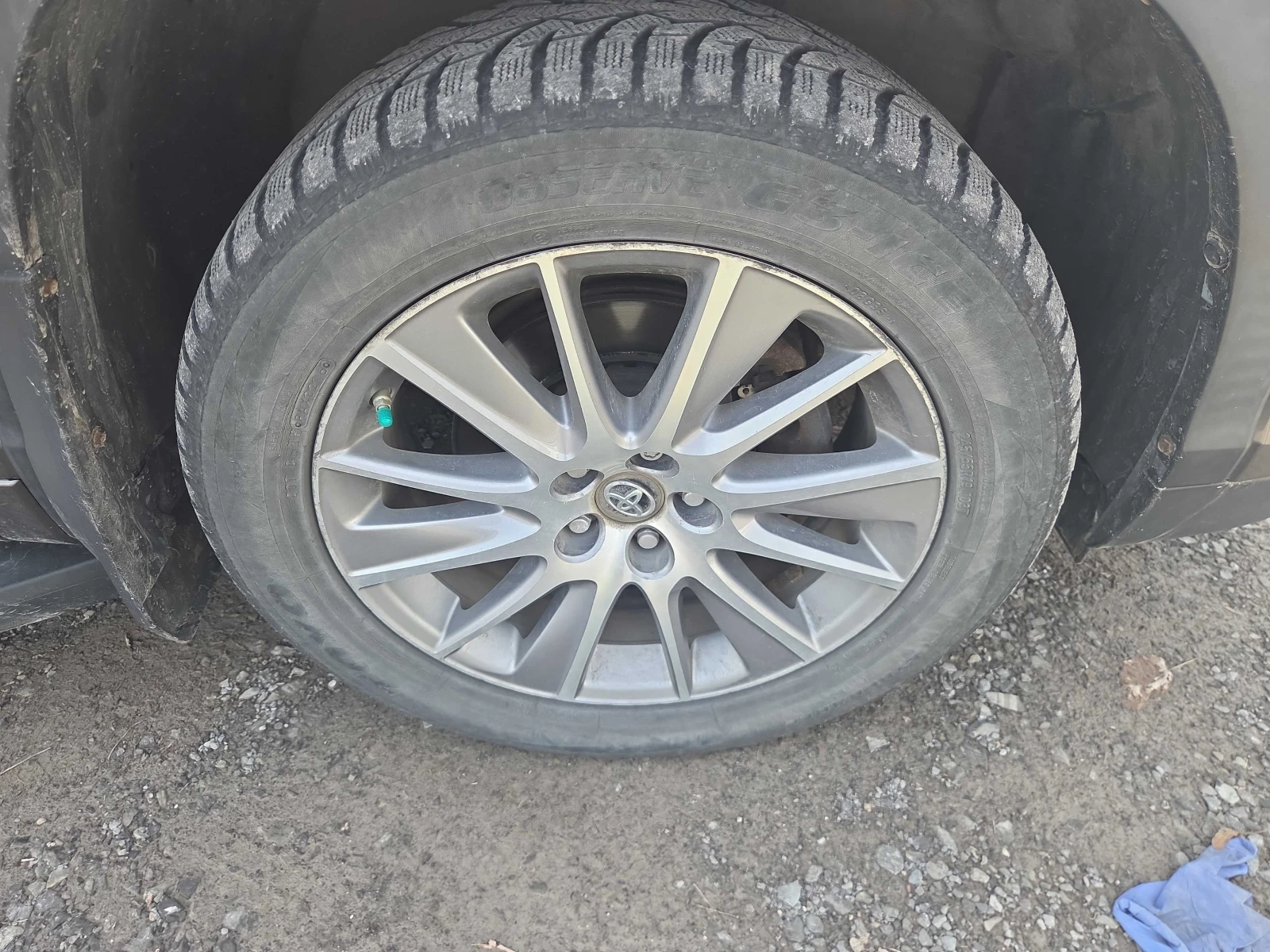 Toyota Highlander XLE * 7 МЕСТЕН * ЧЕРНА КОЖА * СТАВА НА ГАЗ * , снимка 6 - Автомобили и джипове - 54152548