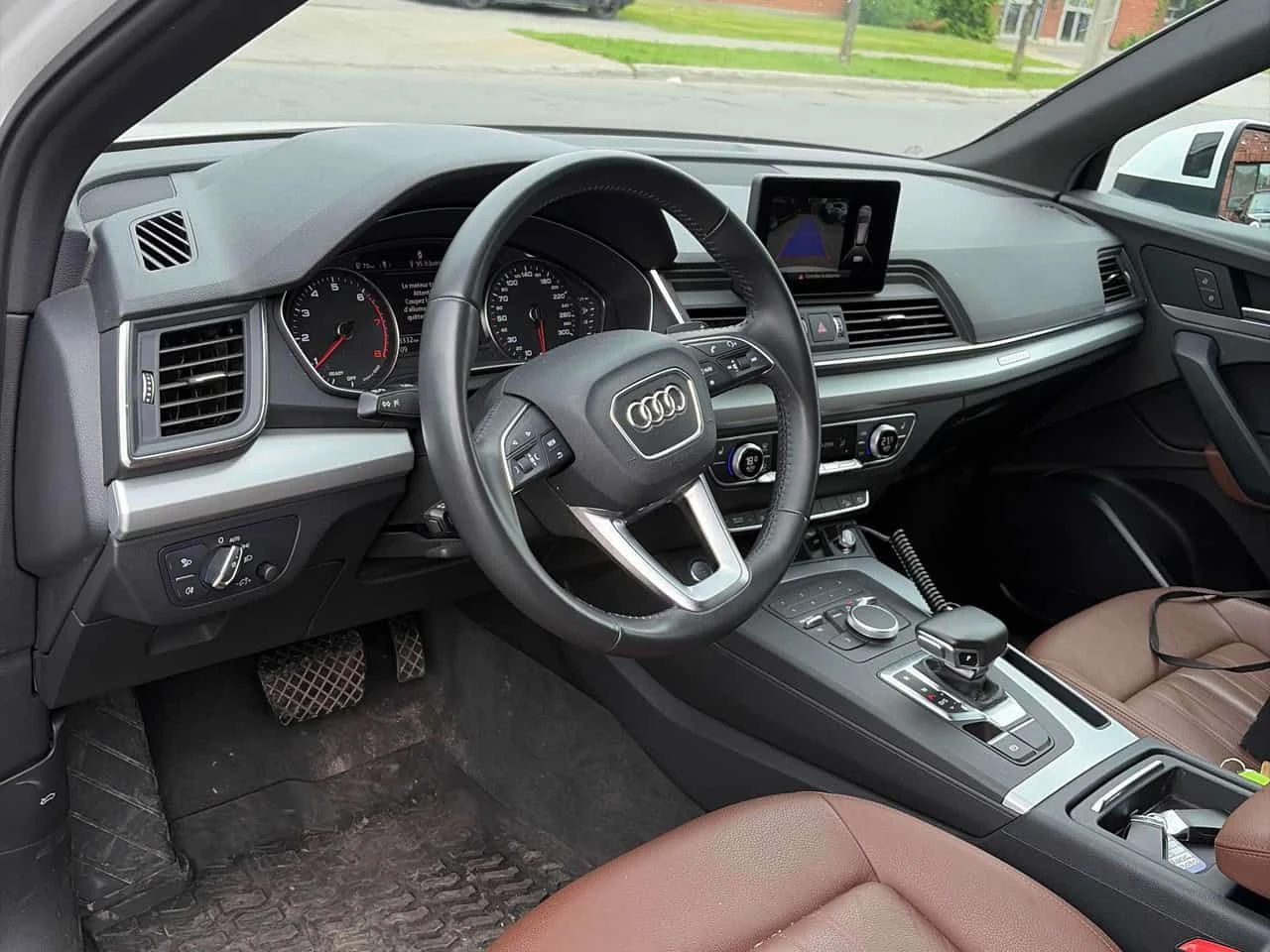 Audi Q5 | Komfort | АВТОКРЕДИТ БЕЗ ПЪРВОНАЧАЛНА ВНОСКА | , снимка 5 - Автомобили и джипове - 54918213