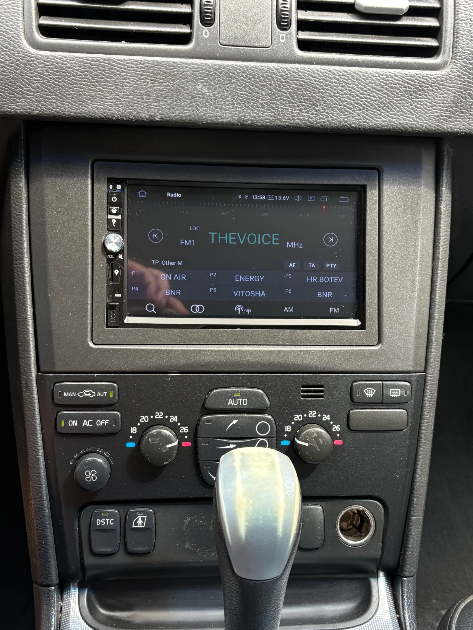 Volvo Xc90 D5, снимка 8 - Автомобили и джипове - 55672897
