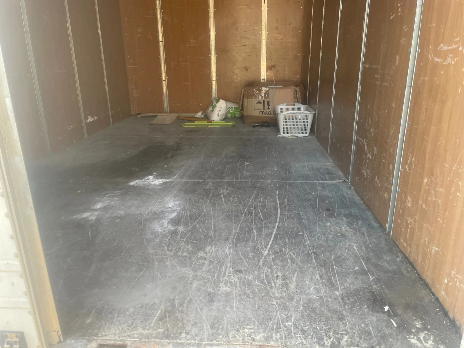 Mercedes-Benz Sprinter 418 418   7  3.90   | Mobile.bg   6