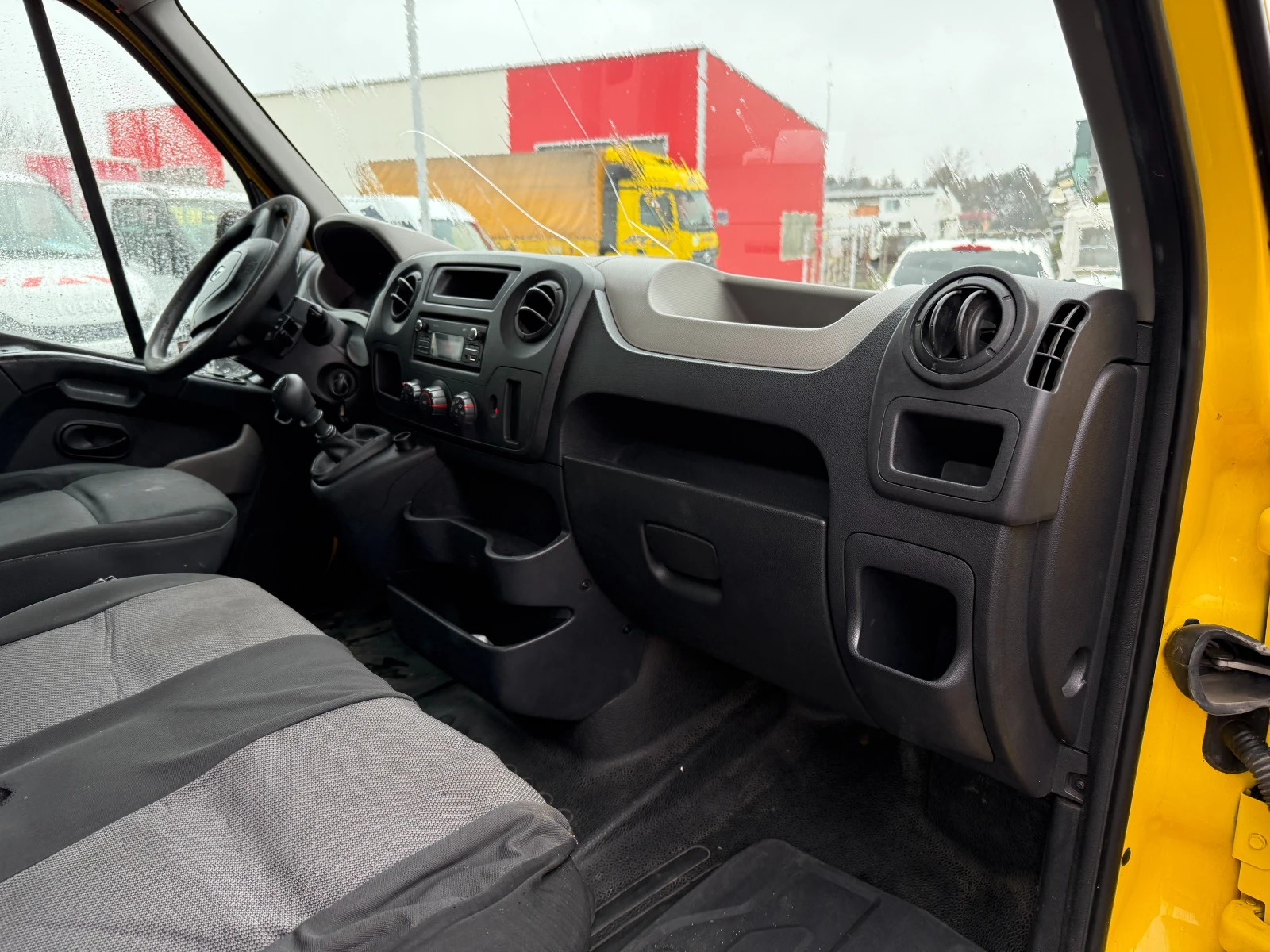 Renault Master 2.3 DCI Фургон с падащ борд - изображение 8