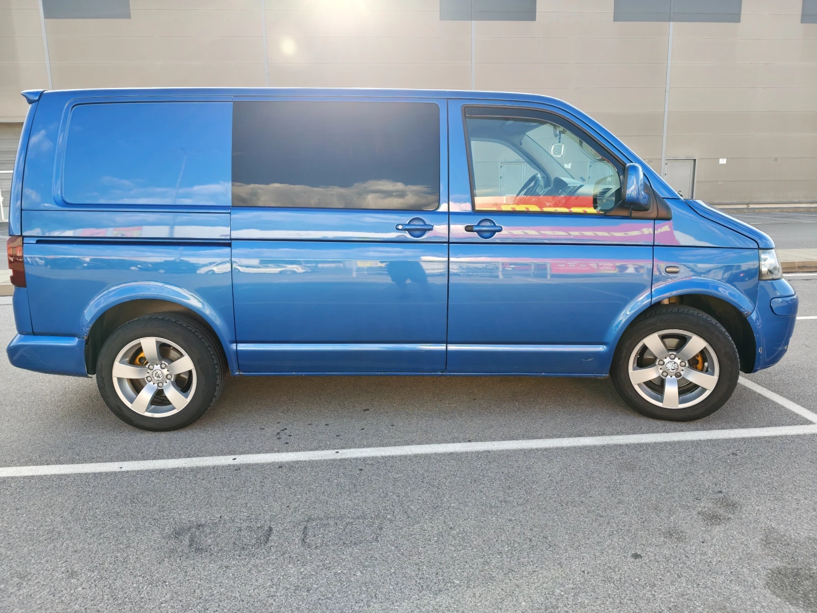 VW Transporter Товаро пътнически, снимка 2 - Бусове и автобуси - 55449882