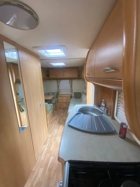  Swift Conqueror 650 Lux  | Mobile.bg    8