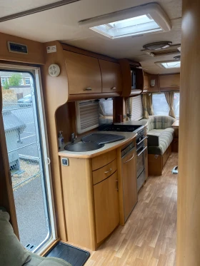  Swift Conqueror 650 Lux  | Mobile.bg    12
