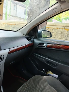 Opel Astra 1.7, снимка 12